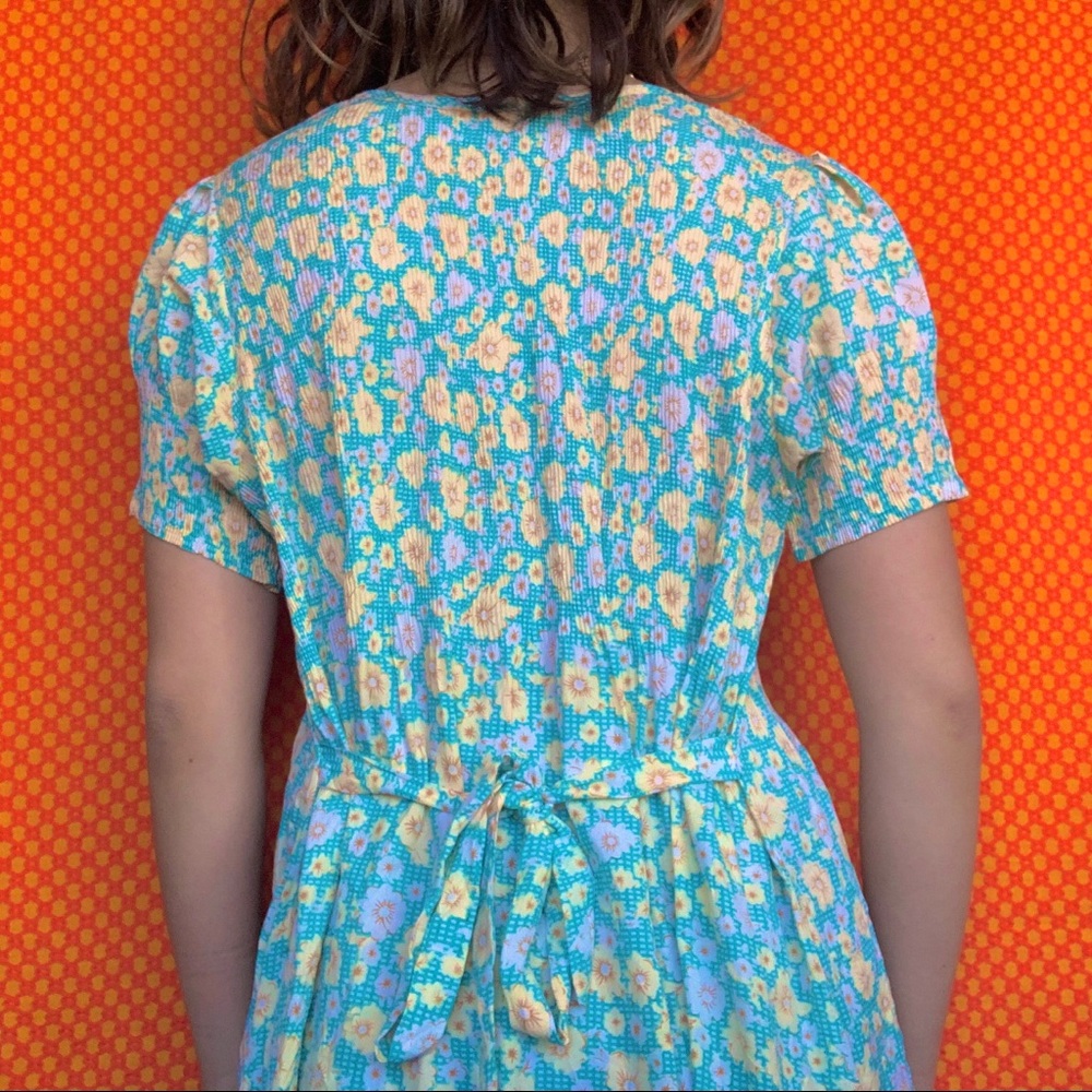 🌼70s/80s RIBBED DAISY FROCK DRESS🌼 - Picture 3 of 4